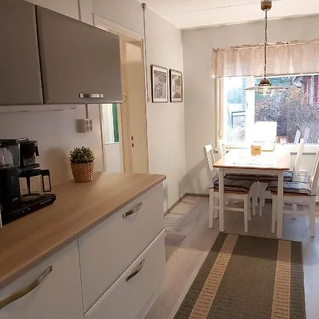 Saunamaailman Vanha Toelli *